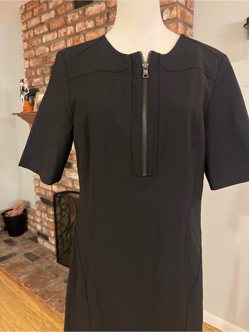 of Mercer $275 Italian Wool Dress - Picture 2 of 4